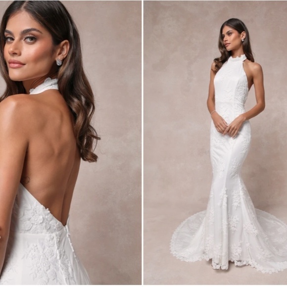 LULU's Bridal Wedding Elegant Floral Embroidered Mermaid Trumpet Gown - Picture 4 of 6